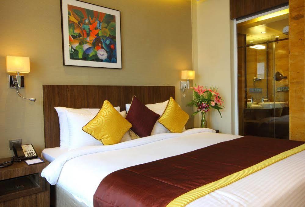 Hotel Fidalgo Pune Exterior photo